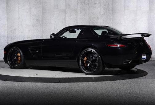 2015 Mercedes-Benz SLS AMG GT Final Edition