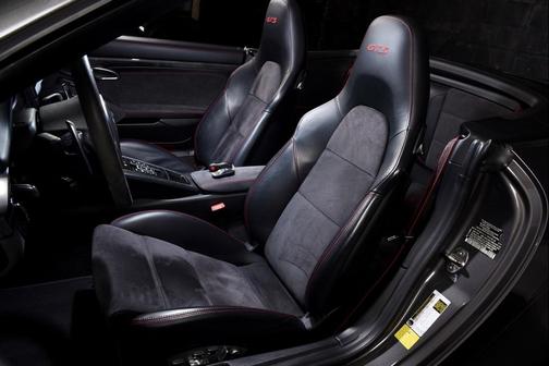 2015 Porsche 911 Carrera GTS