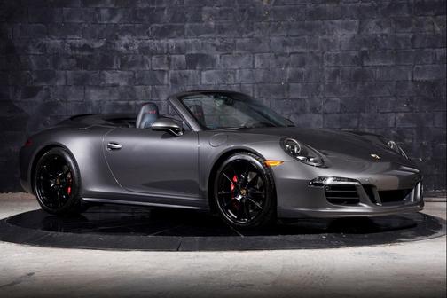 2015 Porsche 911 Carrera GTS