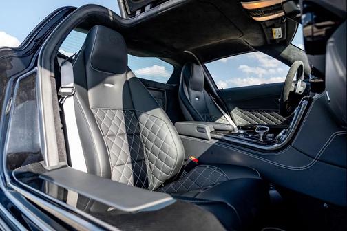 2015 Mercedes-Benz SLS AMG GT Final Edition