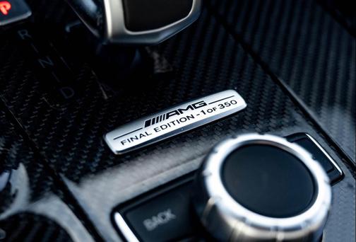 2015 Mercedes-Benz SLS AMG GT Final Edition