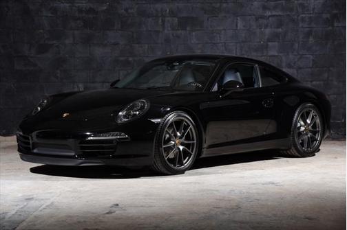 2016 Porsche 911 Black Edition
