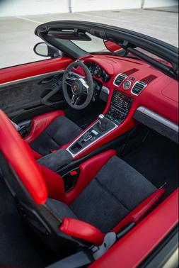 Agate Gray Metallic 2016 Porsche Boxster Spyder