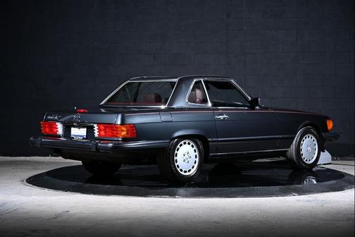 1988 Mercedes-Benz S-Class 560 SL