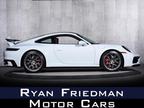 2024 Porsche 911 Carrera 4S