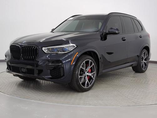 2022 BMW X5 M50i