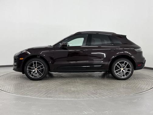 2025 Porsche Macan T