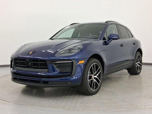 2026 Porsche Macan Base