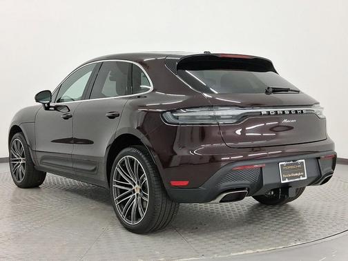 2026 Porsche Macan 