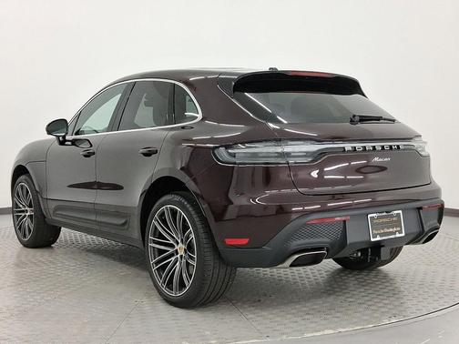 2026 Porsche Macan 