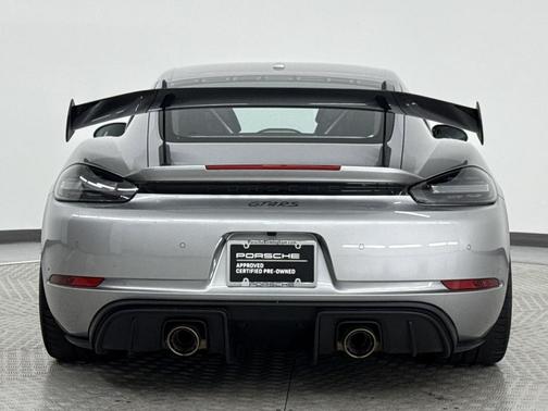 2024 Porsche 718 Cayman GT4 RS