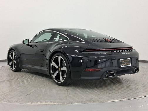 2026 Porsche 911 Carrera