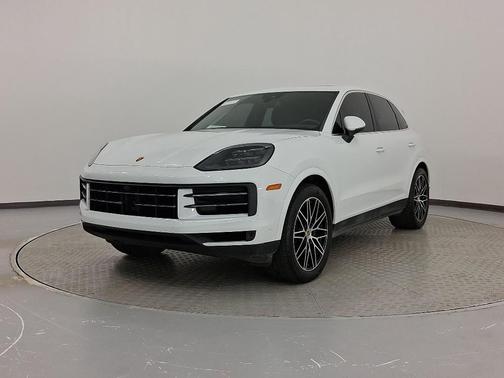 2024 Porsche Cayenne Base