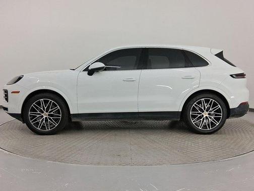 2024 Porsche Cayenne Base
