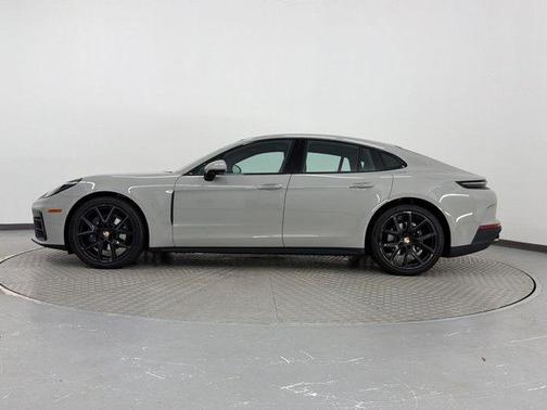 Chalk 2026 Porsche Panamera Base