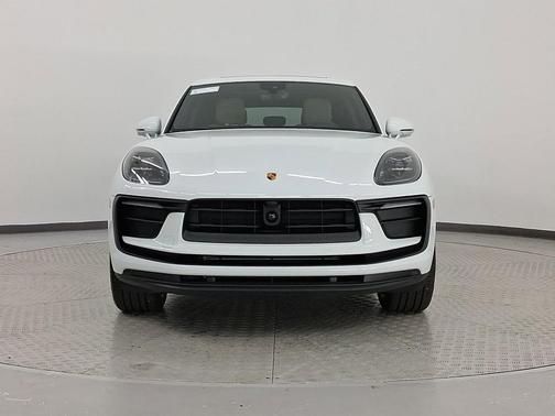 2026 Porsche Macan T