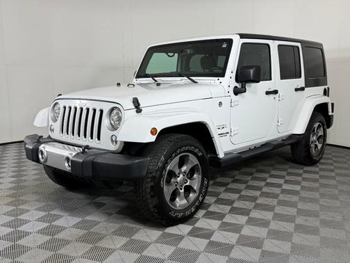2017 Jeep Wrangler Unlimited Sahara