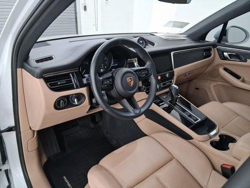 2022 Porsche Macan GTS