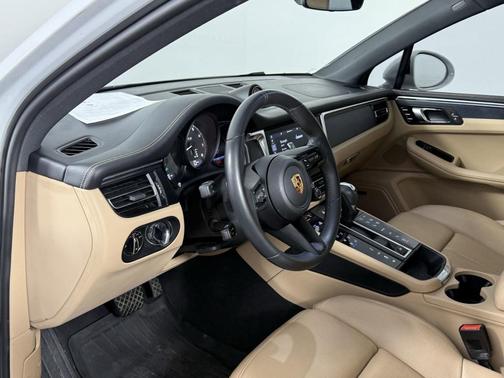 2022 Porsche Macan GTS