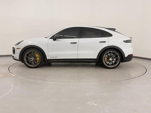 2023 Porsche Cayenne Turbo GT