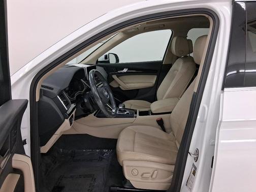 2019 Audi Q5 2.0T Premium Plus