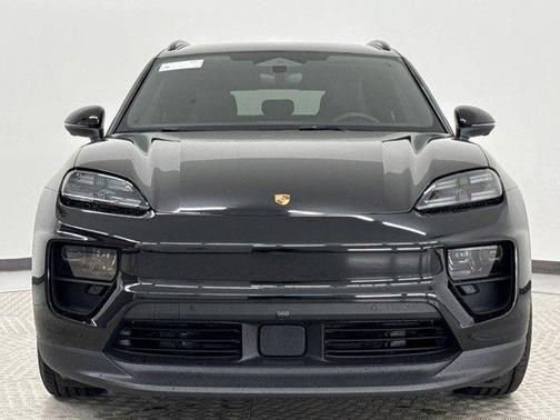2024 Porsche Macan 4