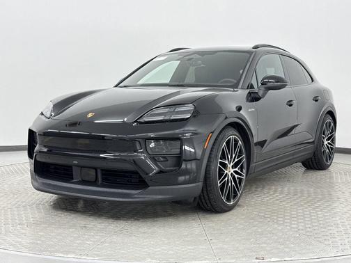 2024 Porsche Macan 4