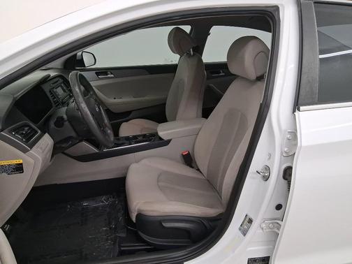 2017 Hyundai SONATA Base