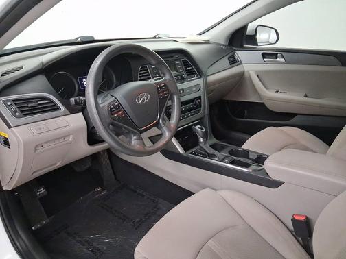 2017 Hyundai SONATA Base