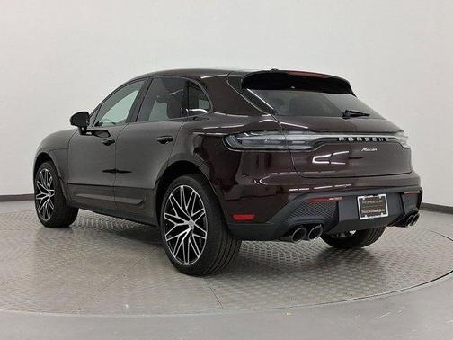 2025 Porsche Macan 