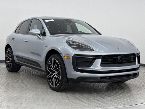 2025 Porsche Macan 
