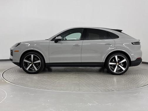 2024 Porsche Cayenne AWD