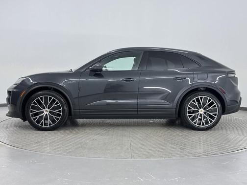 2025 Porsche Macan Electric Base