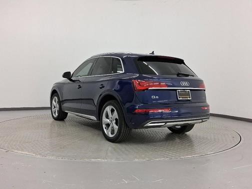 2021 Audi Q5 45 Prestige
