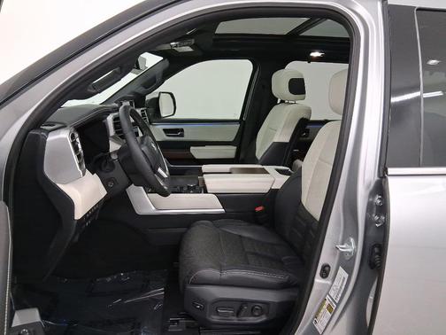 2023 Toyota Sequoia Capstone