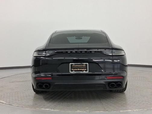 2023 Porsche Panamera GTS