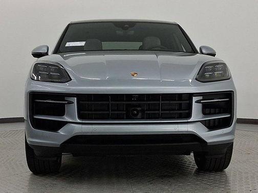 2026 Porsche Cayenne AWD