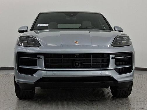 2026 Porsche Cayenne AWD