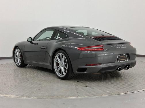 2017 Porsche 911 Carrera S