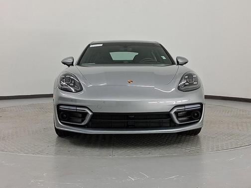 2023 Porsche Panamera 4S Executive