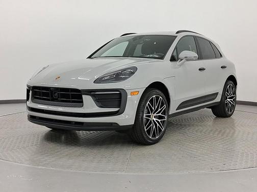 2026 Porsche Macan T