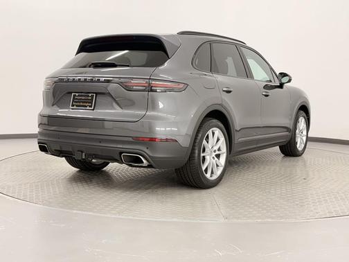 2022 Porsche Cayenne