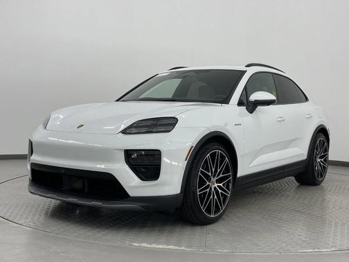 2024 Porsche Macan Electric 4