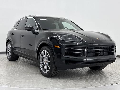 2025 Porsche Cayenne Base