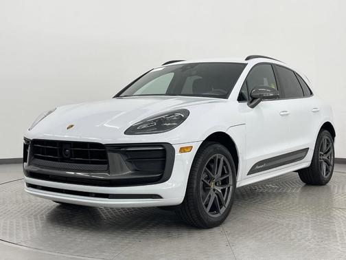 2025 Porsche Macan T