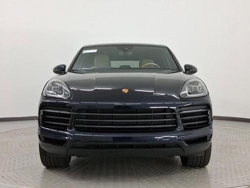 2022 Porsche Cayenne Platinum Edition