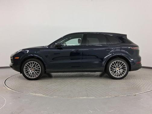 2022 Porsche Cayenne Platinum Edition