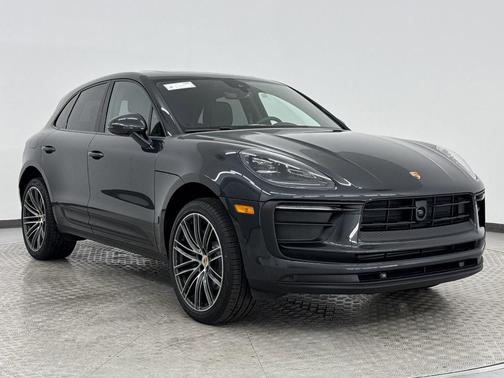 2025 Porsche Macan
