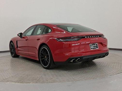2023 Porsche Panamera 4S