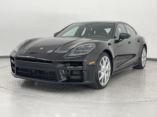 2024 Porsche Panamera Base